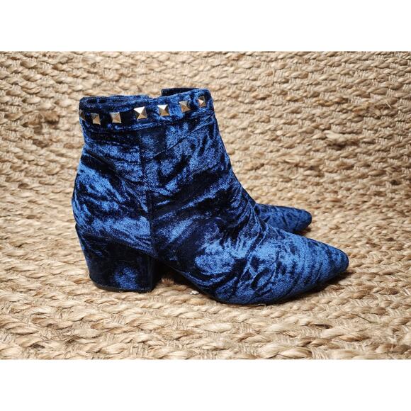 Patrizia By Spring Step Blue Velvet Heeled Ankle Boots Studded Size 37, 6.5 US - Picture 6 of 12